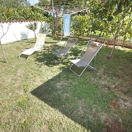 With A Parking Space - 2548